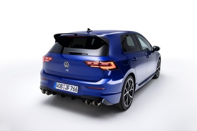 VW-GOLF-8-R-2020-2021_5