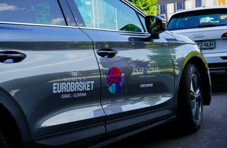 eurobasket-2023-porsche-verovskova-mobilni-sponzor-zensko-prvenstvo-v-kosarki-14