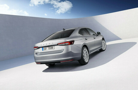 novi-skoda-superb-2024-3_1