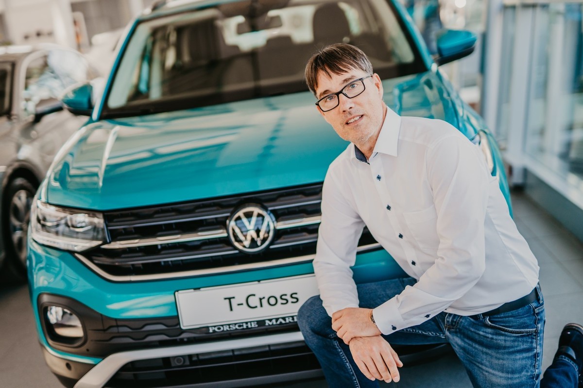 Novi VW T-Cross in prodajni svetovalec Zdravko Gradišnik