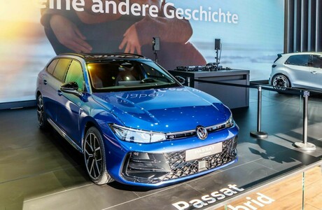 vw-passat-iaa-mobility-munchen-1-1