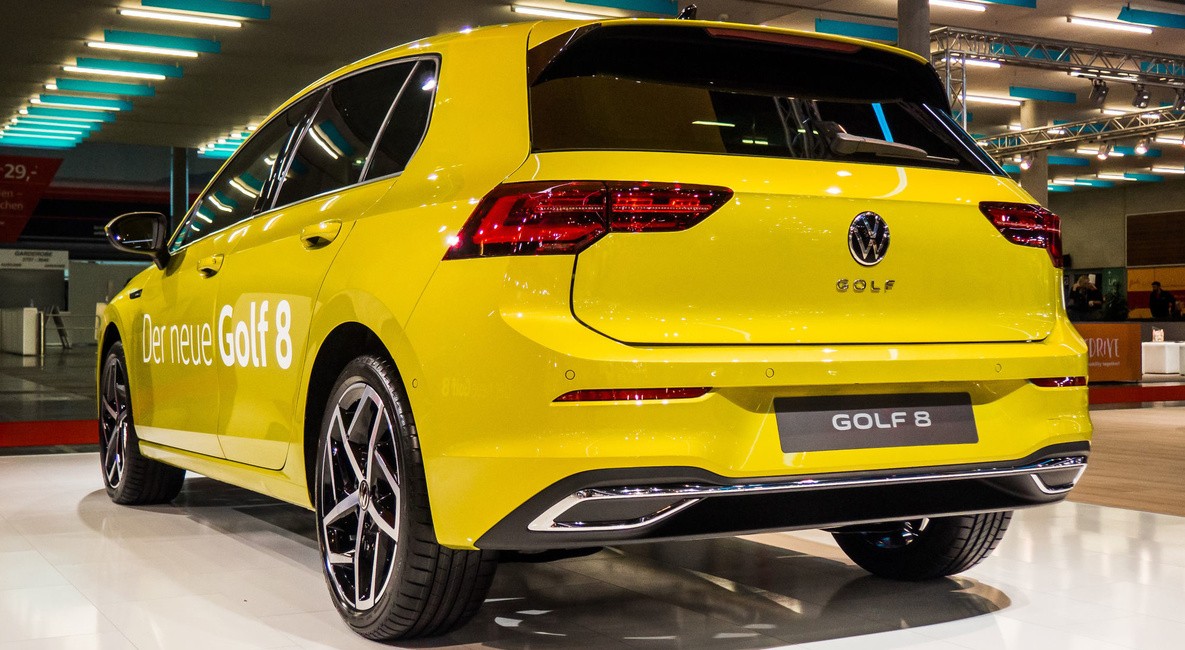 Novi VW Golf 8 prejel 5 zvezdic Euro NCAP Porsche Inter Auto